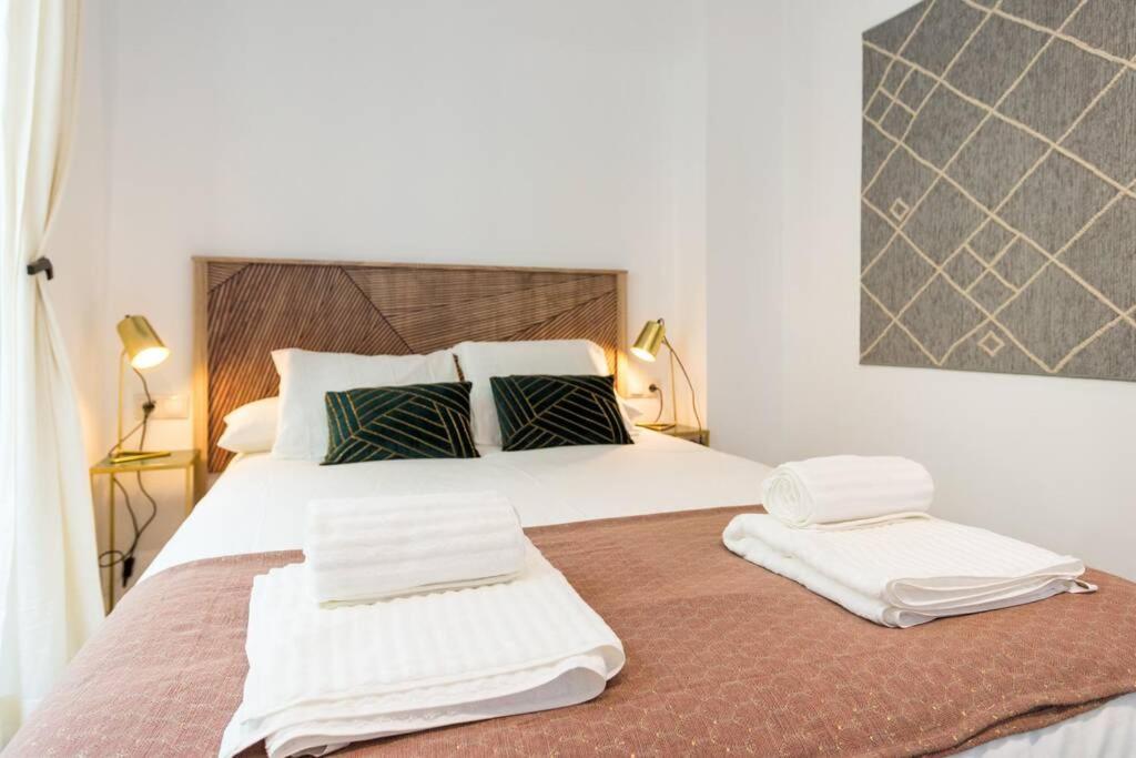 Tgh/ Malaga Center Luxury Style Apartment ภายนอก รูปภาพ