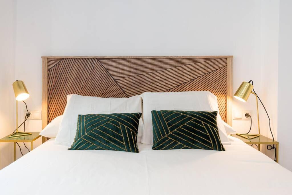 Tgh/ Malaga Center Luxury Style Apartment ภายนอก รูปภาพ